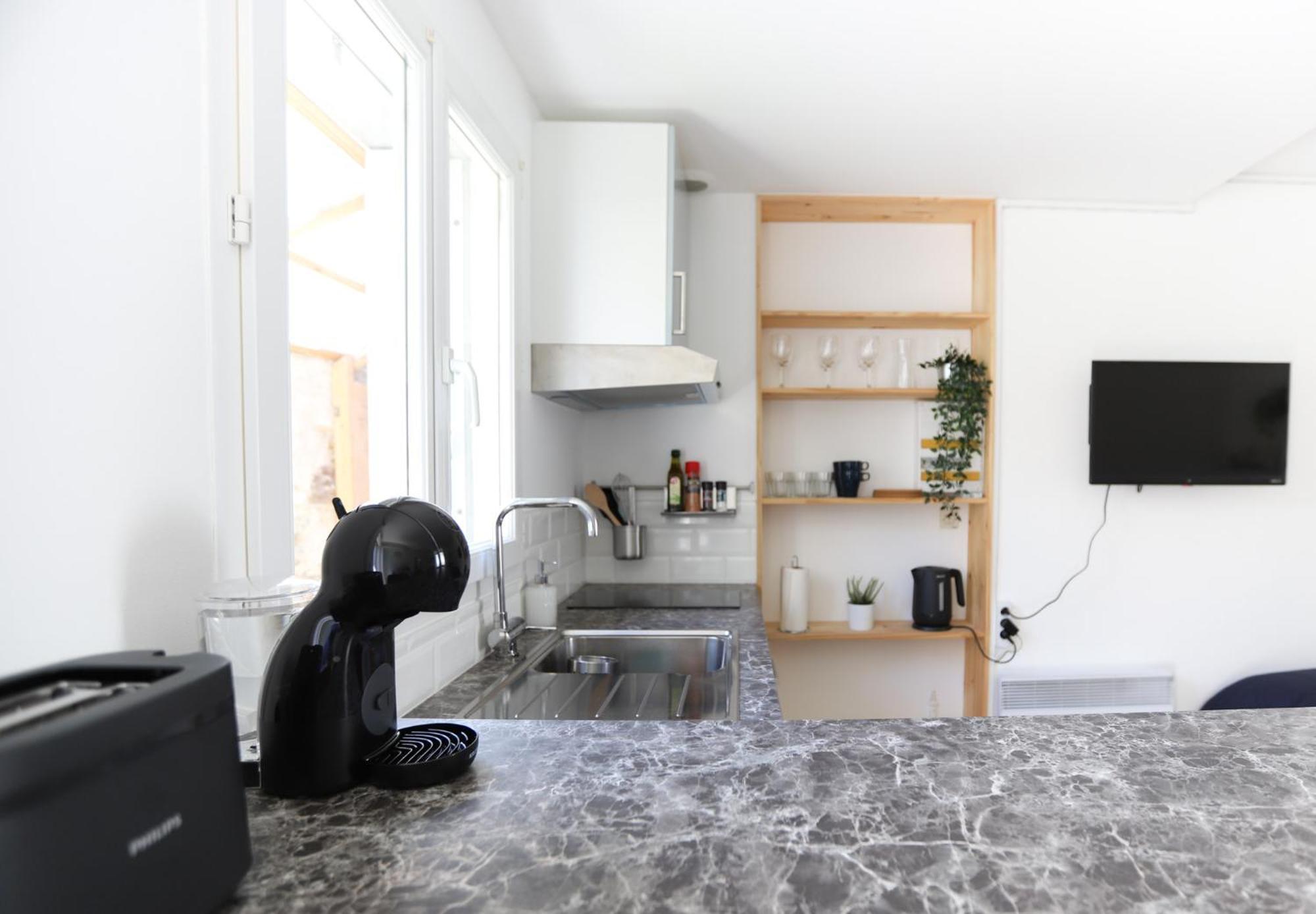 Joli Cozy Apartment *